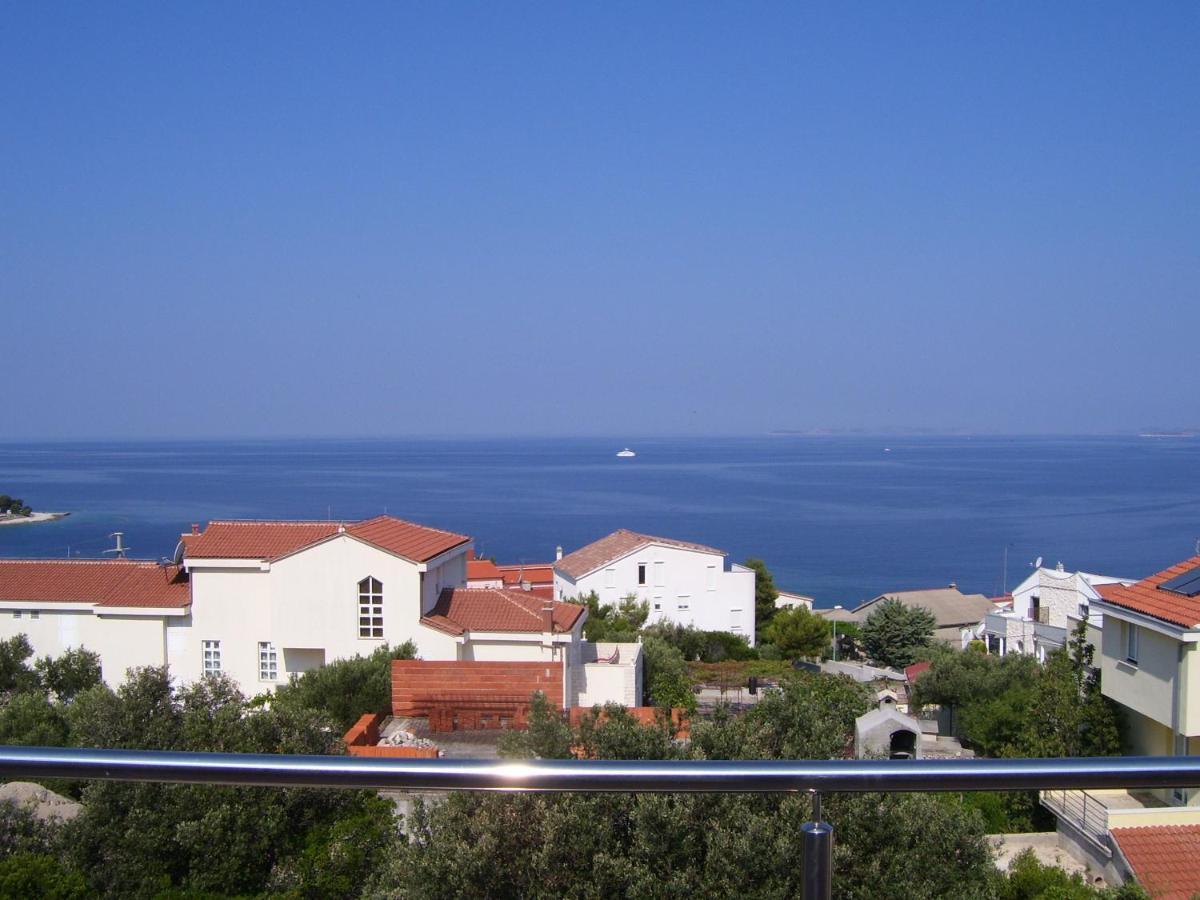 Villa Timea Примоштен Экстерьер фото