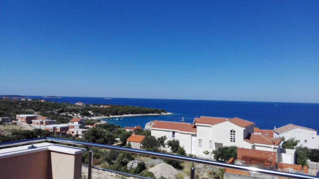 Villa Timea Примоштен Экстерьер фото